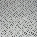 Folha quadriculada de alumínio com espessura de 0,8 mm